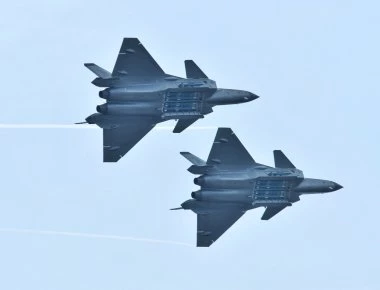 Κίνα: Το J-20 είναι ανώτερο του αμερικανικού F-22